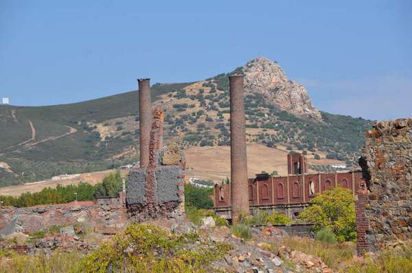 The Cerco Industrial at Peñarroya-Pueblonuevo